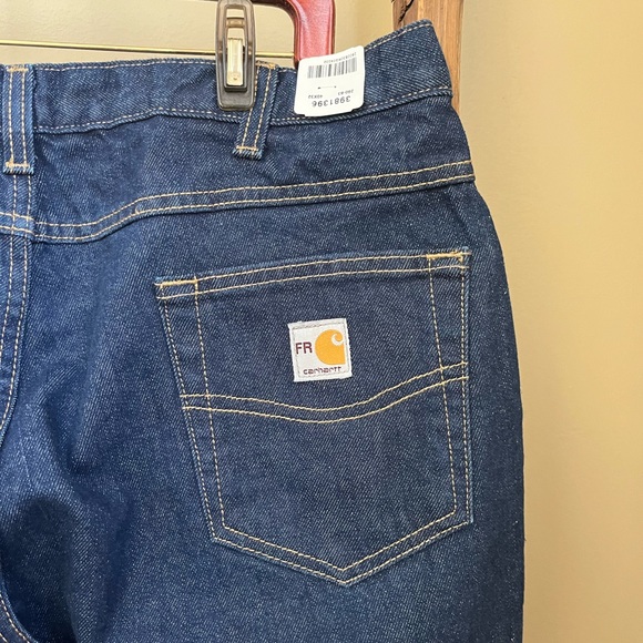 NWT Carhartt Flame-Resistant Rugged Straight Fit 4 Pocket Jean Size 40 x 32 - Picture 6 of 10